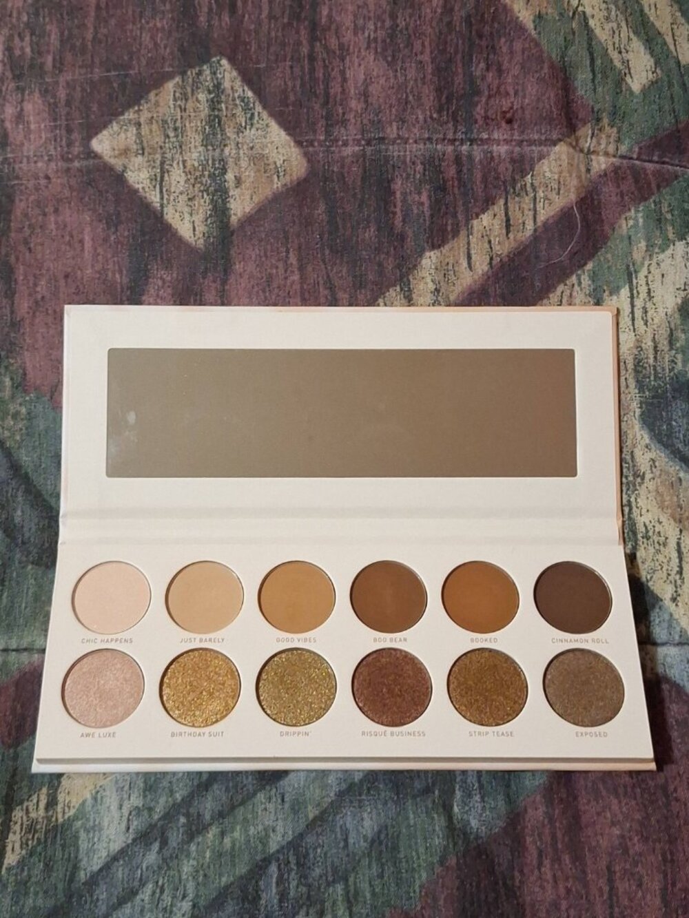 Jaclyn Hill x Morphe Divine Neutrals Eyeshadow Palette – Lightly Swatched